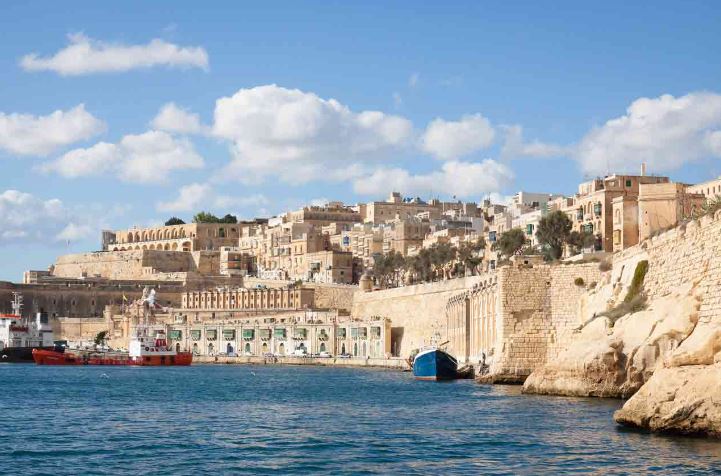 Điều kiện nhập Quốc tịch Malta