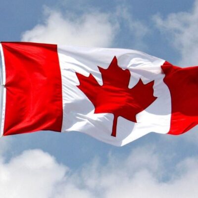 Quốc kỳ Canada hiện nay