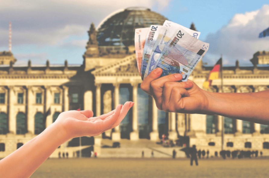 Tiền Đức đổi ra bằng bao nhiều tiền Việt?